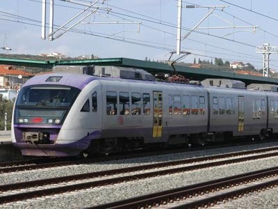 Ένα βήμα πιο κοντά η έλευση του Προαστιακού στο Λαύριο