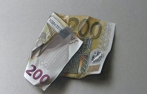 ΒΙΝΤΕΟ-Κι όμως αυτό δεν είναι 200ευρω