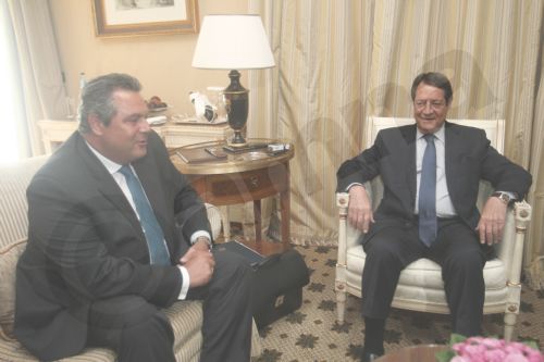 Αυτά συζήτησαν Καμμένος και Αναστασιάδης