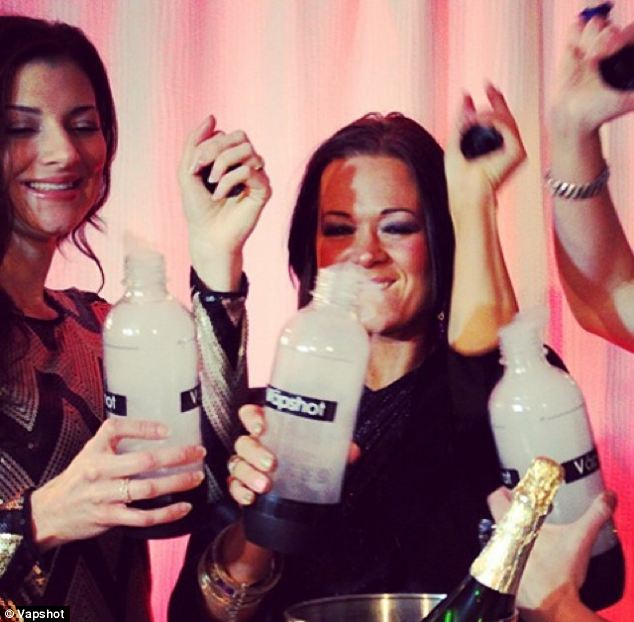 ΗΠΑ-Εισπνέουν το αλκοόλ σε ατμό