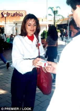 ΒΙΝΤΕΟ-Πριν γίνει βασίλισσα, η Λετίθια πουλούσε τσιγάρα