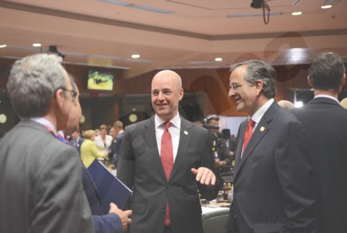 ΦΩΤΟ-Τα “πηγαδάκια” στη Σύνοδο Κορυφής