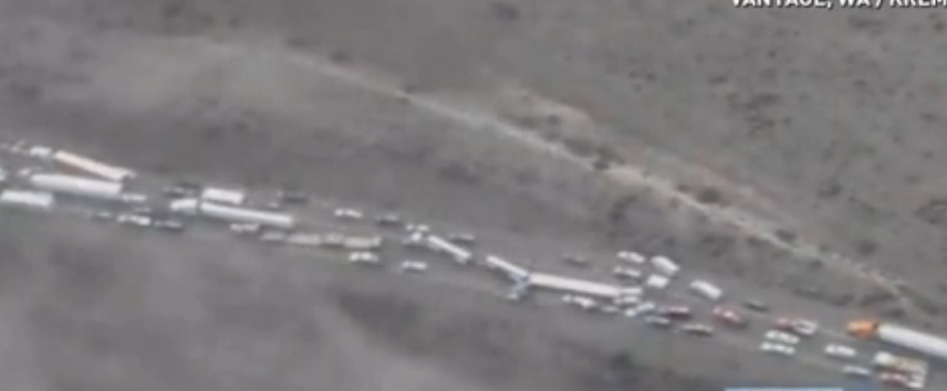 Οι καπνοί της φωτιάς προκάλεσαν καραμπόλα 24 οχημάτων