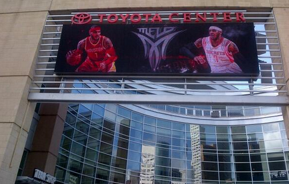 ΦΩΤΟ-Αντικείμενο του πόθου ο Καρμέλο Άντονι-Η υποδοχή των Ρόκετς