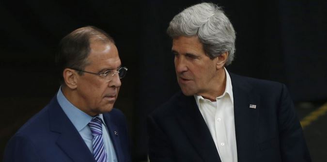 Κερί σε Λαβρόφ: Να συμβάλει η Ρωσία στην αποκλιμάκωση της σύγκρουσης στην Ουκρανία