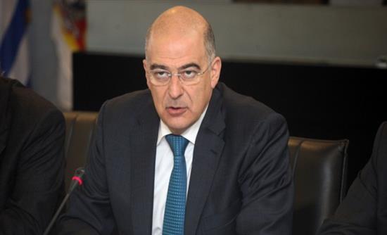 Έκκληση Δένδια για επαναπατρισμό καταθέσεων