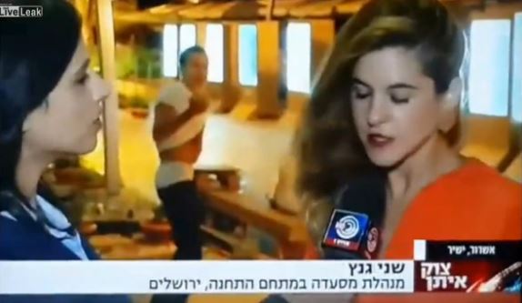 ΒΙΝΤΕΟ-Ο τηλεθεατής έκανε στριπτίζ την ώρα του ρεπορτάζ