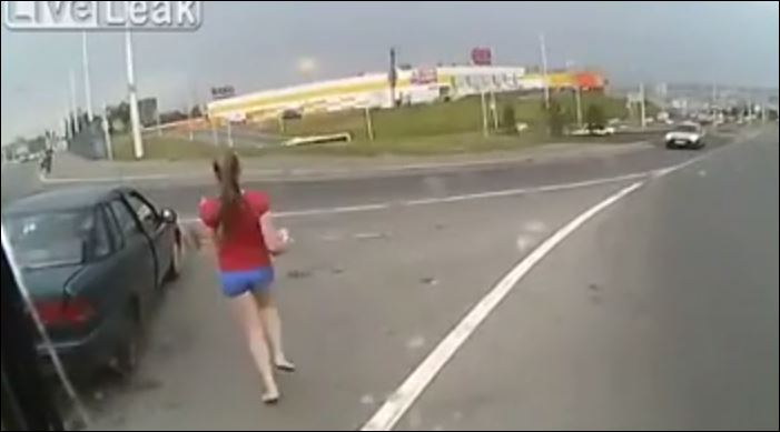 ΒΙΝΤΕΟ-Η βασίλισσα της… αφηρημάδας