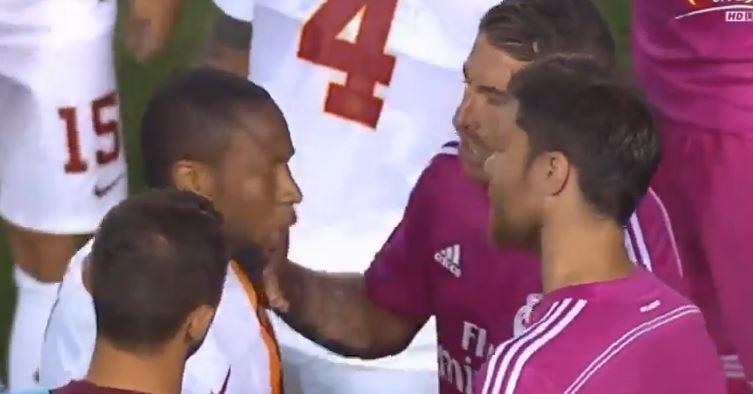 ΒΙΝΤΕΟ-Ο Κεϊτά έριξε μπουκάλι στον Πέπε