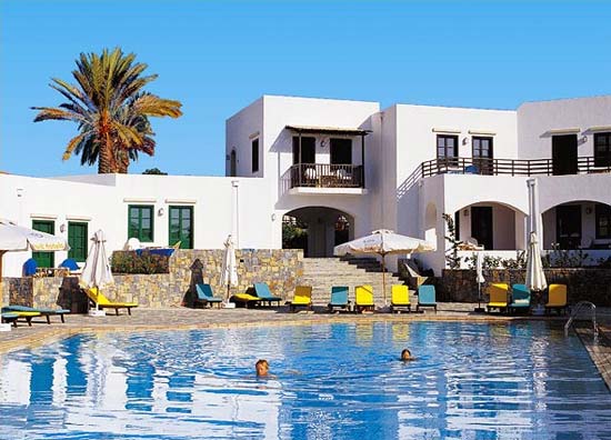 Αρχίζει η διανομή των δελτίων στους δικαιούχους κοινωνικού τουρισμού