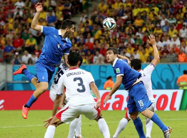 Νέος μνηστήρας από την Ιταλία για τον Μανωλά