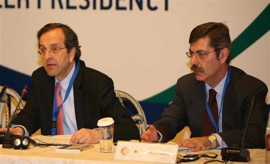 Μυστική εισήγηση για εκλογές το φθινόπωρο