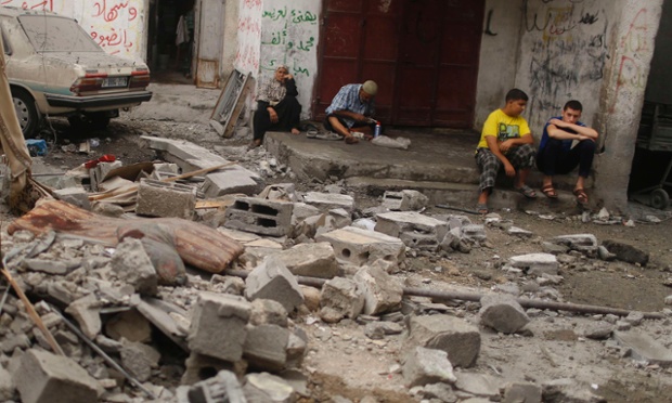 Δεκάδες νεκροί από βομβαρδισμό σχολείου του ΟΗΕ στη Γάζα