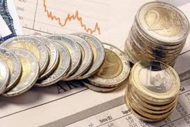 Bloomberg:H Ελλάδα βγαίνει στις αγορές την ερχόμενη εβδομάδα