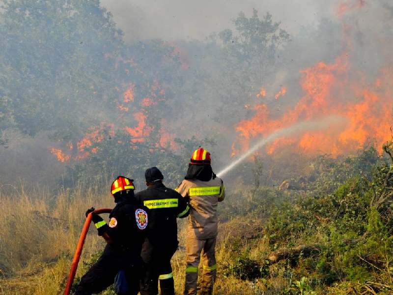 Υπό έλεγχο η πυρκαγιά στη Ζάκυνθο