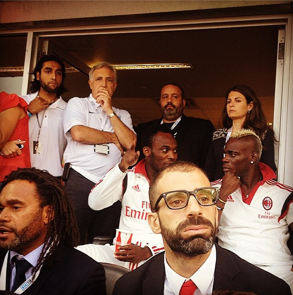 Στη σουίτα του Ολυμπιακού ο Μπαλοτέλι και ο Εσιέν