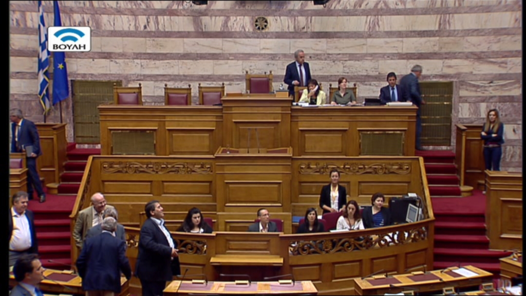 Υπερψηφίστηκε το νομοσχέδιο για τη “μικρή ΔΕΗ”