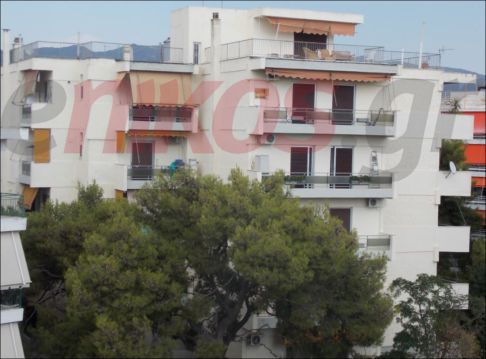 Βρέθηκαν τέσσερα κινητά στο σπίτι του Μαζιώτη