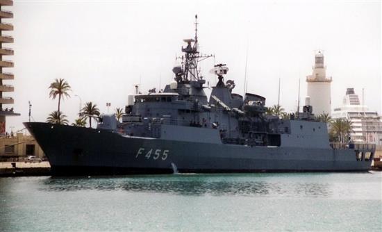 Εκκενώνεται η ελληνική πρεσβεία στη Λιβύη