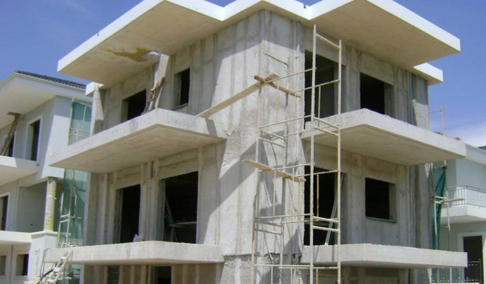 Δίνουν γη και κερδίζουν το δικαίωμα να χτίσουν