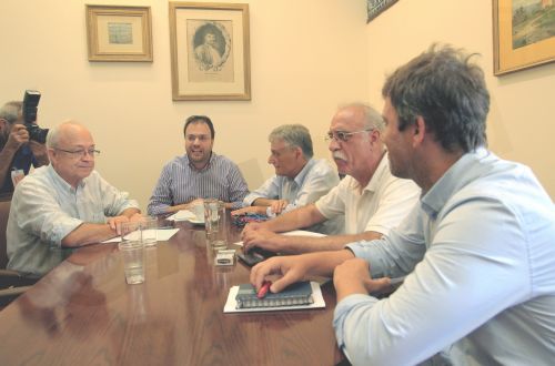 Τι συζητήθηκε στο πρώτο “ραντεβού” ΣΥΡΙΖΑ-ΔΗΜΑΡ