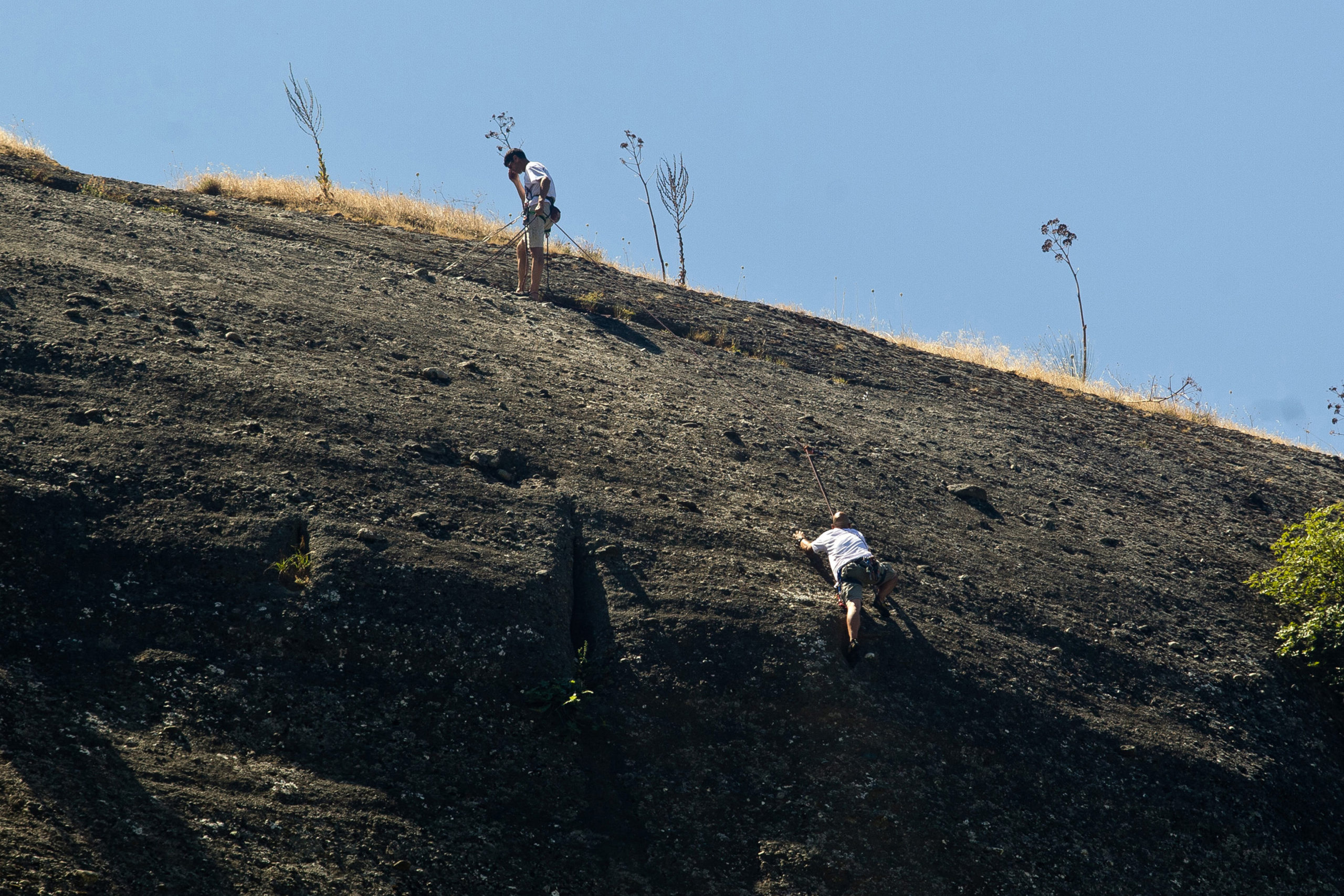 ΦΩΤΟ-Το “Ποτάμι” πήρε… τα βουνά