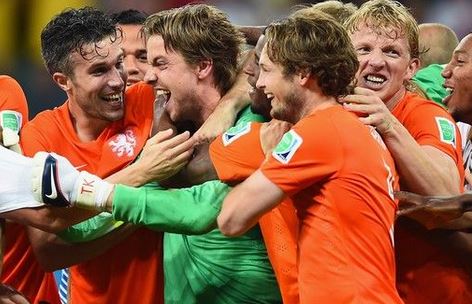 ΒΙΝΤΕΟ-Φαν Πέρσι και Κρουλ ήρθαν στα χέρια