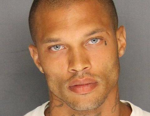 Από τη φυλακή στην πασαρέλα ο γόης κατάδικος