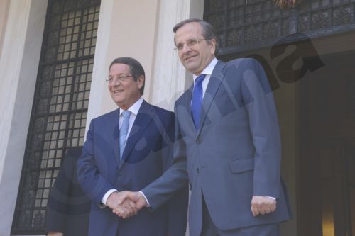 ΦΩΤΟ-Συνάντηση Σαμαρά-Αναστασιάδη