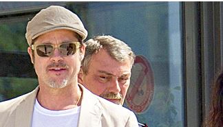 ΦΩΤΟ-Το T-shirt του Μπραντ Πιτ που τράβηξε τα βλέμματα