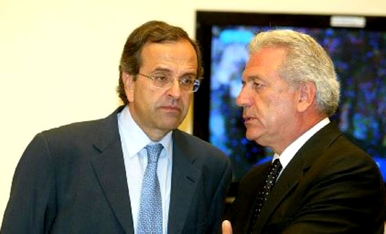 Παραμένει για τρεις μήνες υπουργός ο Αβραμόπουλος-Ολόκληρο το παρασκήνιο