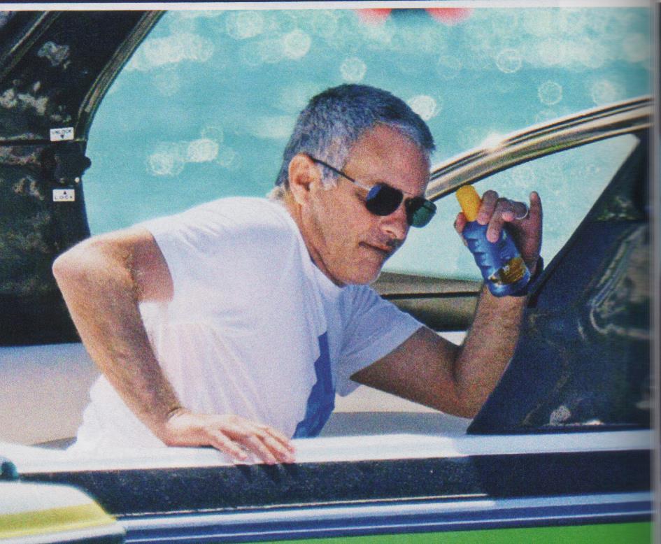 ΦΩΤΟ-Ο Μουρίνιο στην Μύκονο