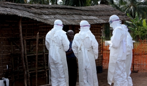 Απειλή για τη Βρετανία ο Έμπολα