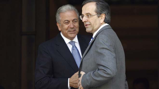 Συνάντηση Σαμαρά-Αβραμόπουλου στο Μαξίμου