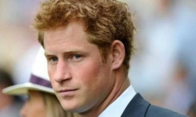 ΦΩΤΟ-Ο πρίγκιπας Χάρι… χάλασε τη φωτογραφία