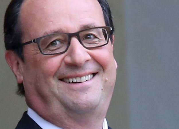 ΒΙΝΤΕΟ-Τα νέα γυαλιά του Ολάντ προκαλούν αντιδράσεις