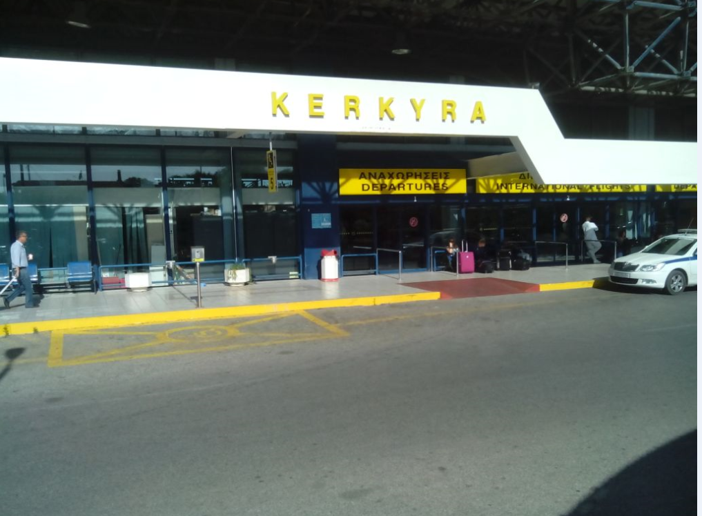 ΦΩΤΟ-Τι απαντά η Υπηρεσία Πολιτικής Αεροπορίας για το αεροδρόμιο της Κέρκυρας