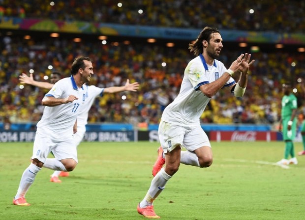 Σαμαράς: “Πικραμένοι αλλά κοιτάμε μπροστά”