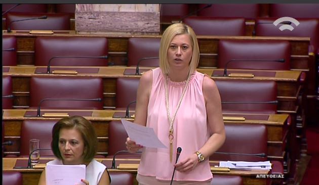 Κατατέθηκε η πρώτη πρόταση για δημοψήφισμα