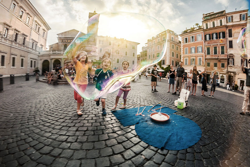 perierga.gr - Τα παιδιά παίζουν στον κόσμο perierga.gr - Τα παιδιά παίζουν στον κόσμο