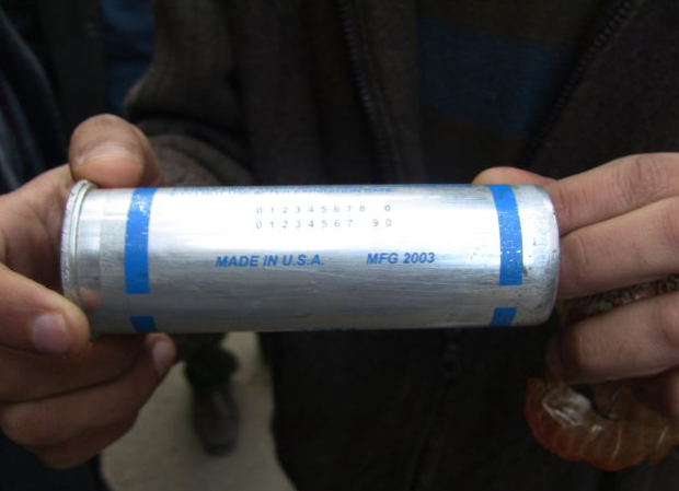 Βρήκαν δακρυγόνα με περόνη στον Κάλαμο