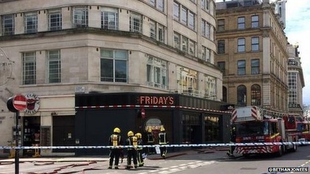 Έκρηξη αναστάτωσε το κέντρο του Λονδίνου