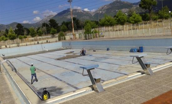 Μετά την διεθνή κατακραυγή αρχίζουν να τα καθαρίζουν