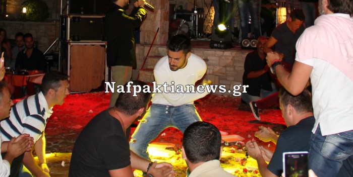 BINTEO-Το ζεμπέκικο του Γιάννη Τσιμιτσέλη