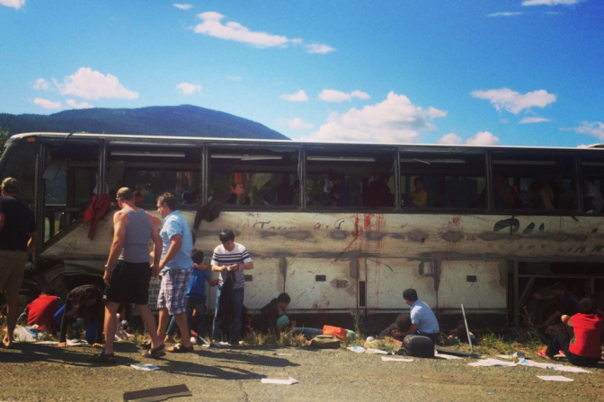 ΦΩΤΟ-Τροχαίο με τουριστικό λεωφορείο-40 τραυματίες