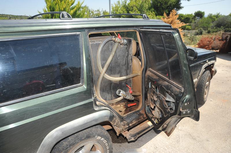 Σπείρα έκλεβε καύσιμα από την Πολεμική Αεροπορία