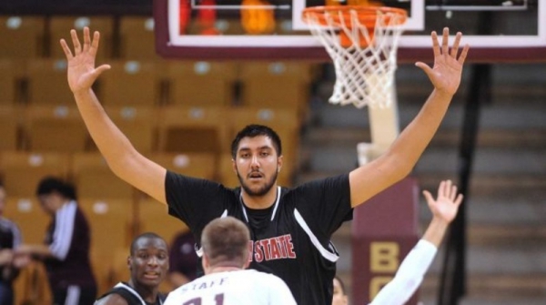 Ένας Ινδός «γίγαντας» στον μαγικό κόσμο του ΝΒΑ