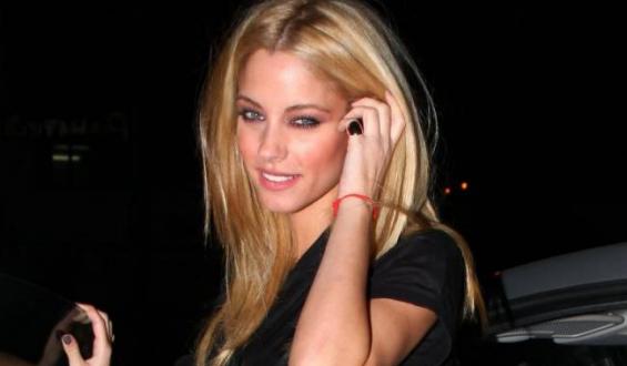 Η εντυπωσιακή φωτογραφία της Δούκισσας Νομικού