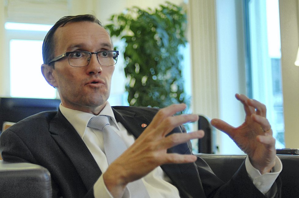 Πότε πάει στην Κύπρο ο νέος Ειδικός Σύμβουλος του ΟΗΕ για το Κυπριακό