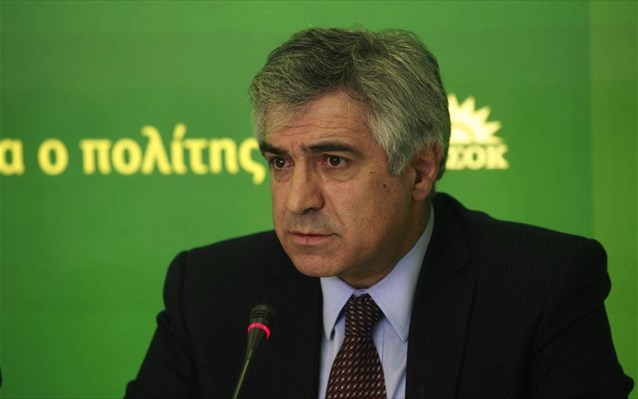 Καρχιμάκης: Το ΠΑΣΟΚ να βάλει στην ατζέντα την αλλαγή πολιτικής